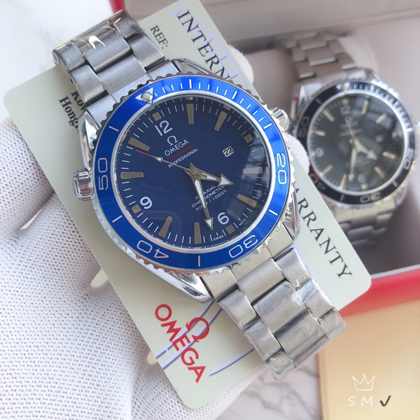 ブランド時計側面デザイン